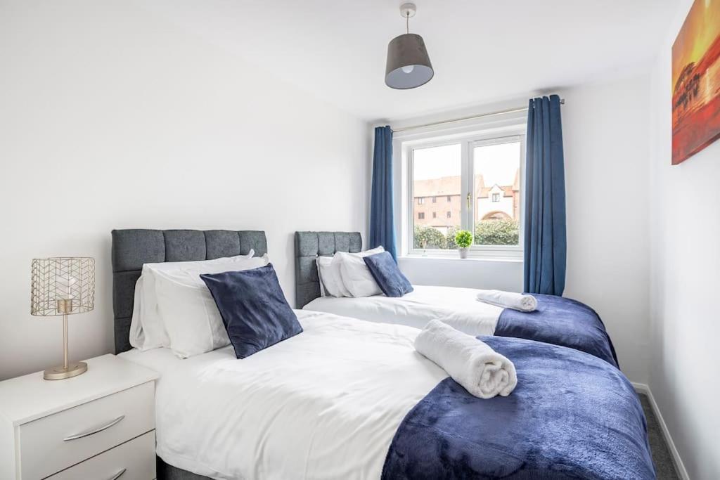 Two Bedroom Flat Near Colchester Hospital With Free Parking And Internet Mile End Eksteriør billede